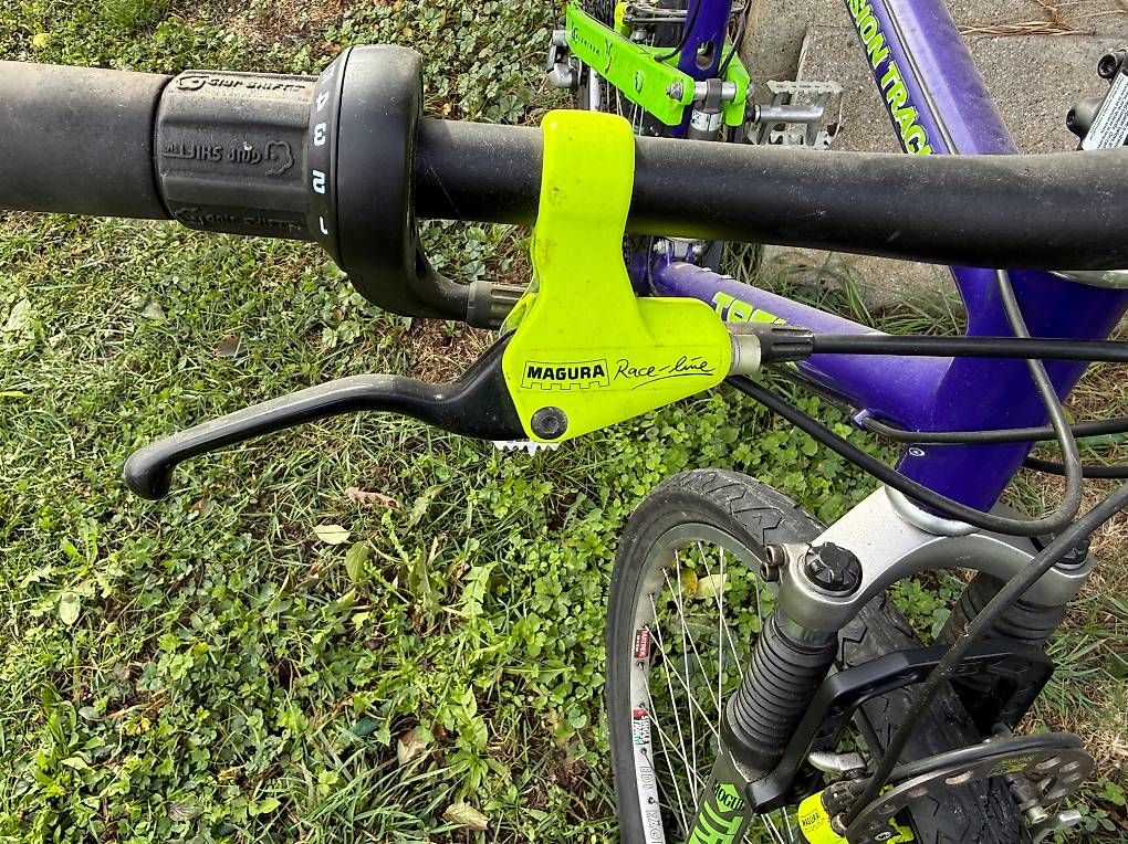 Biciclette: Trek 9000 Fully – Usato da Bazenheid venduto da Screen4 1