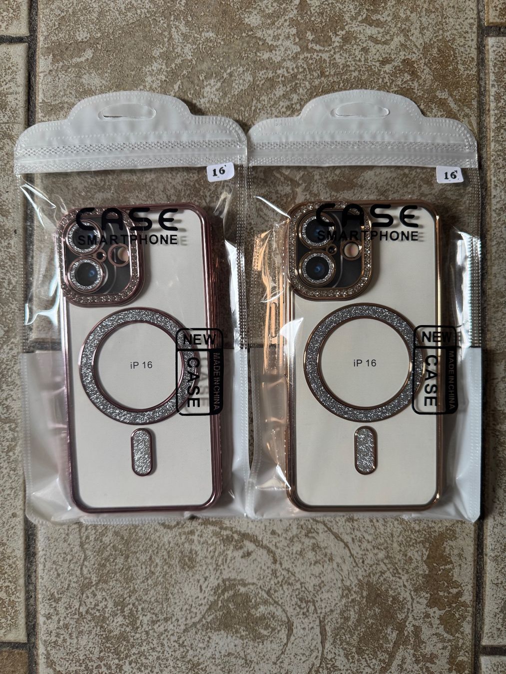 Cover & Protezioni schermo: Etuis pour iPhone 16 – Nuovo e nell'imballaggio originale da marly venduto da karolline01 2