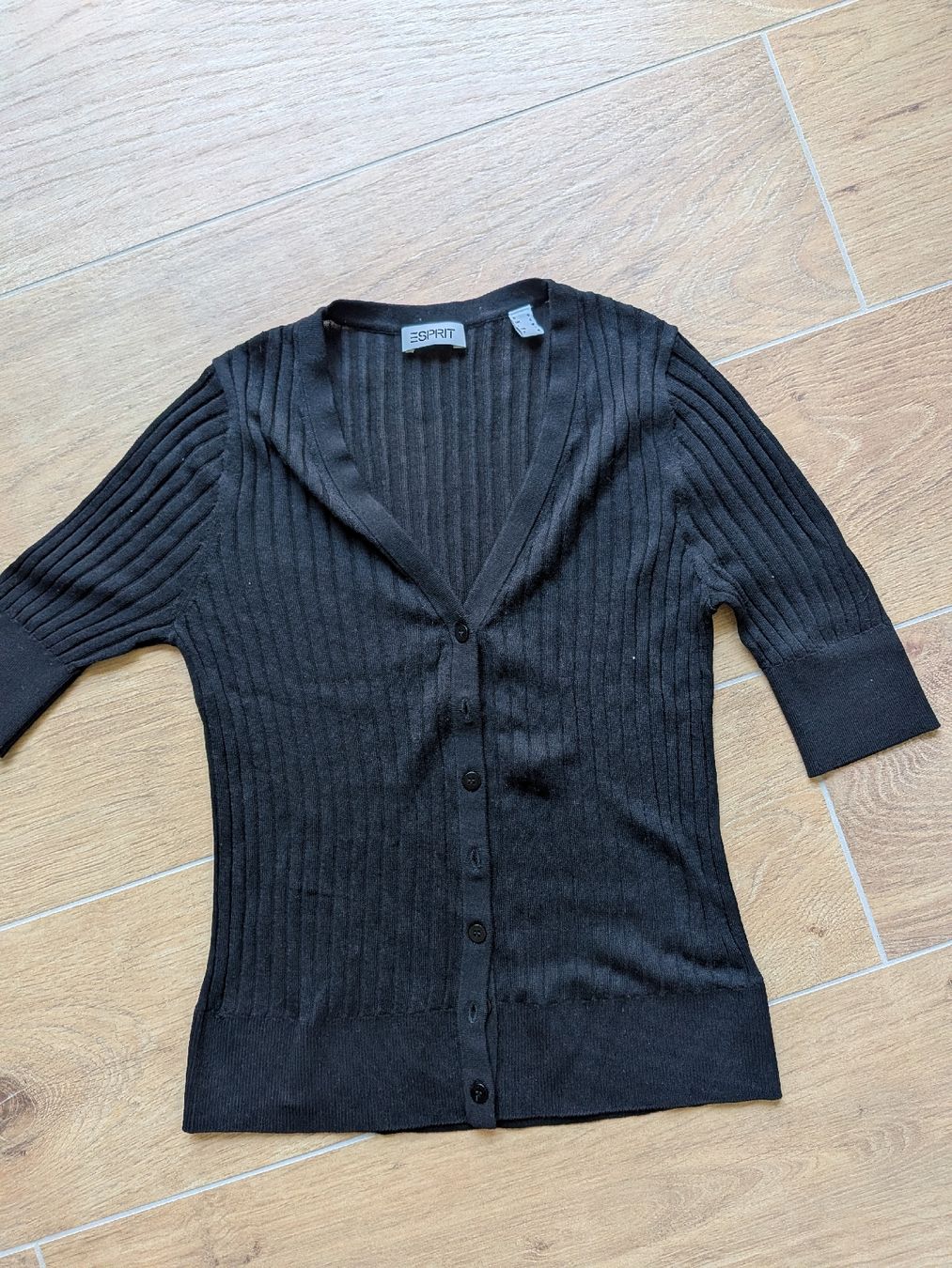 Esprit Top: Esprit Top Rippstrick Grösse S – Nuovo (secondo la descrizione) da Eschenbach SG venduto da SanFranciscoCalifornia
