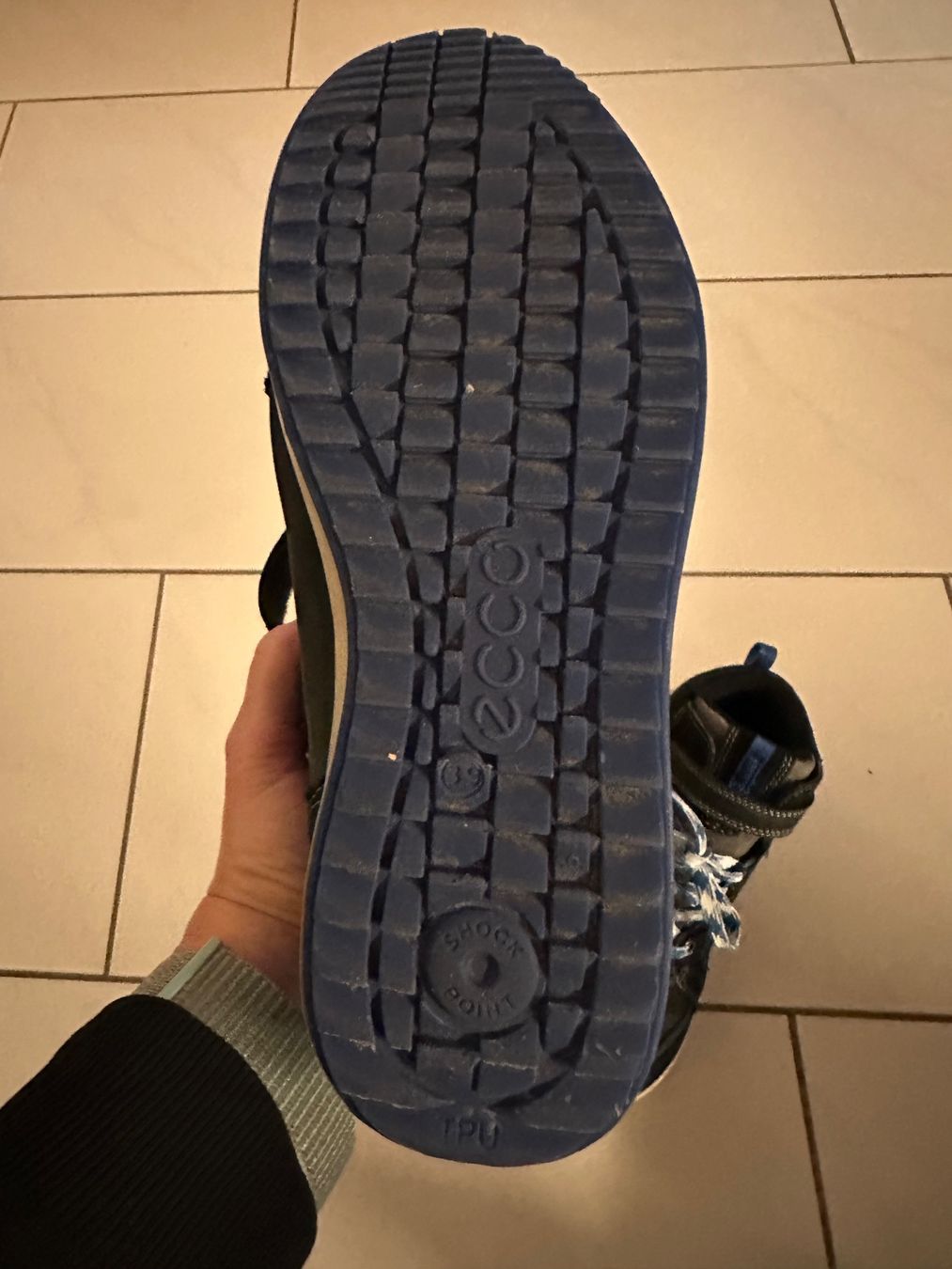Ecco Scarpe per ragazzi: Wasserdichte Winterschuhe Ecco Gr.39 – Usato da Biel-Benken BL venduto da Sahra1 4