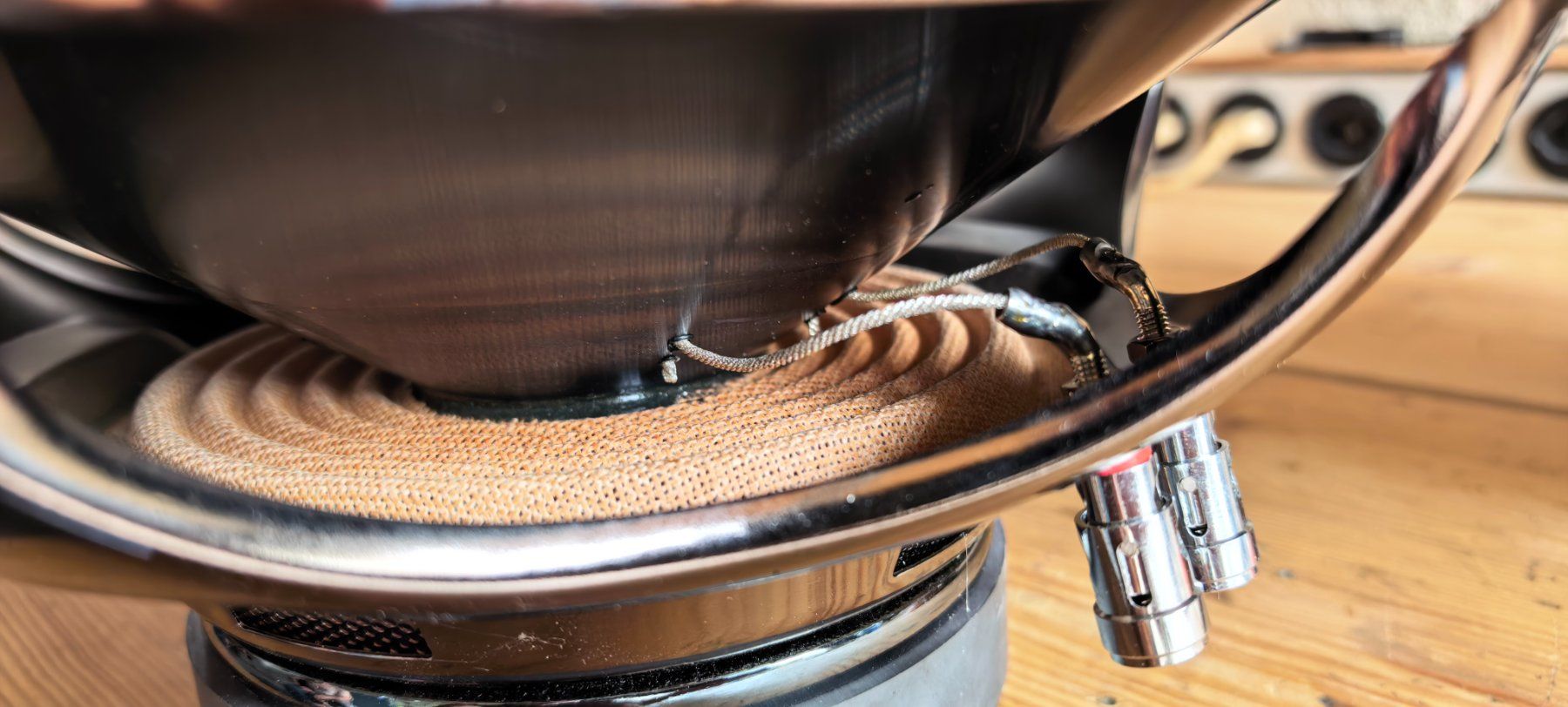 Haut-parleurs: 4 Lautsprecher / Subwoofer – D'occasion à huenenberg par Suizofelize 8