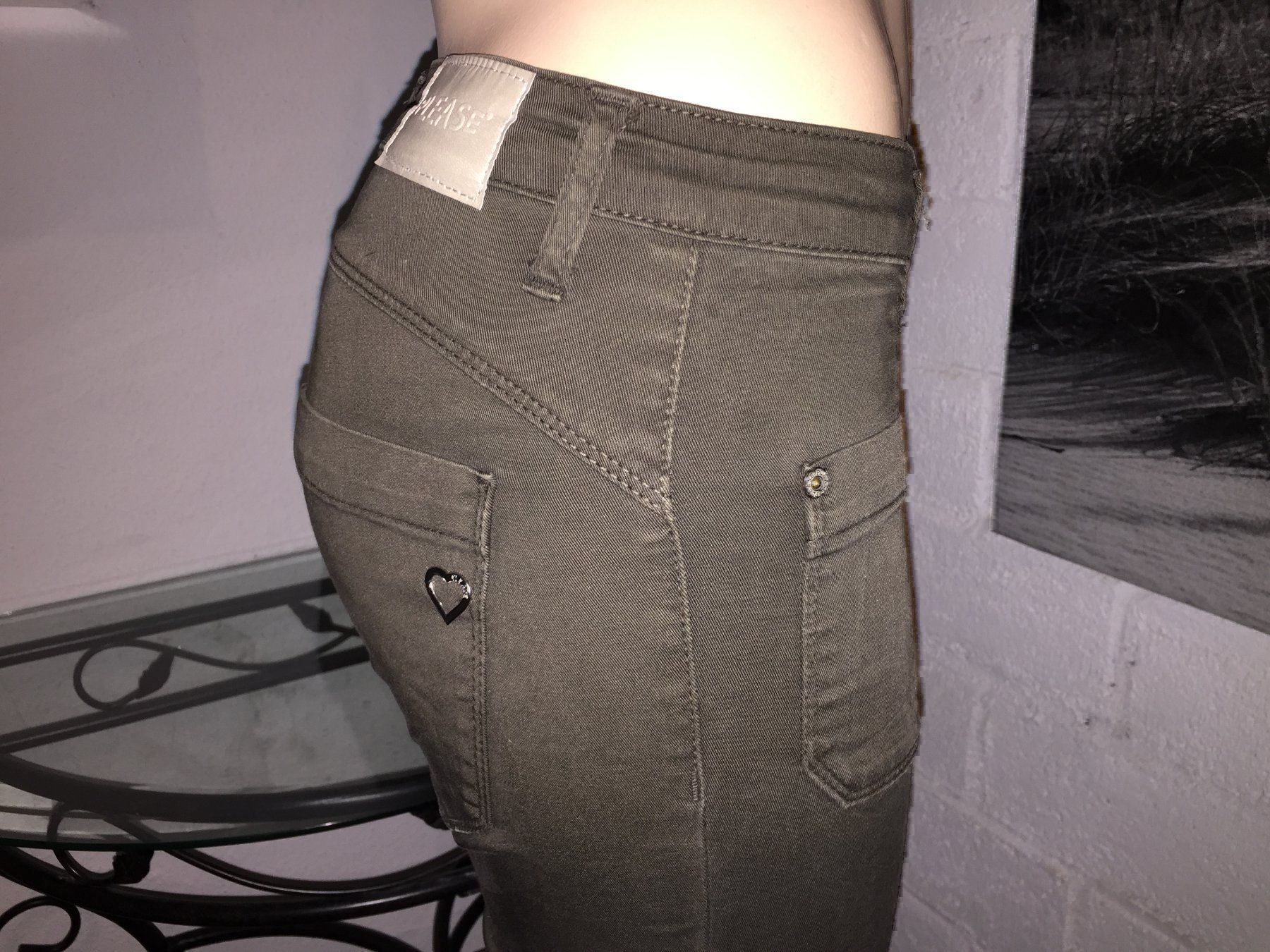 Please Jeans Jeans: Jeans PLEASE P120   Taille/Grosse S – Usato da Cossonay-ville venduto da Super-Price-Quality 4
