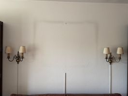2 elegante Messing-Wandlampen mit Stoffschirm