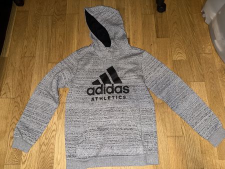 Adidas-Kapuzenpullover, Größe 152
