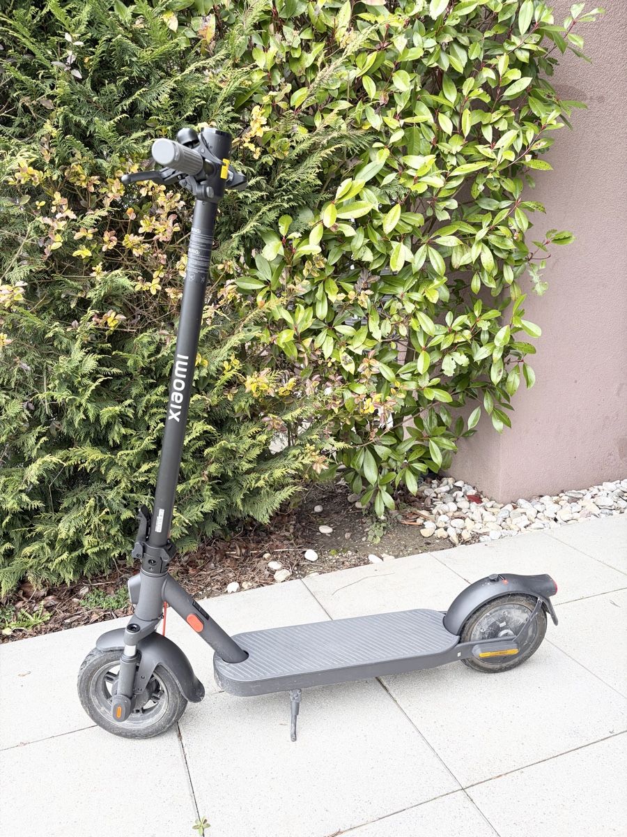 Xiaomi Kickboard: Trottinette électrique Xiaomi Elite – Usato da Chavornay venduto da mai_6sqy