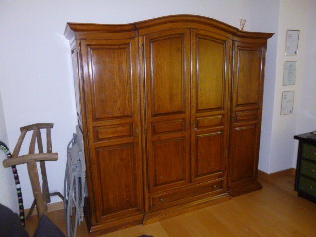 Armadi: Armoire en chêne rustique – Usato da Colombier NE venduto da Morel56 1