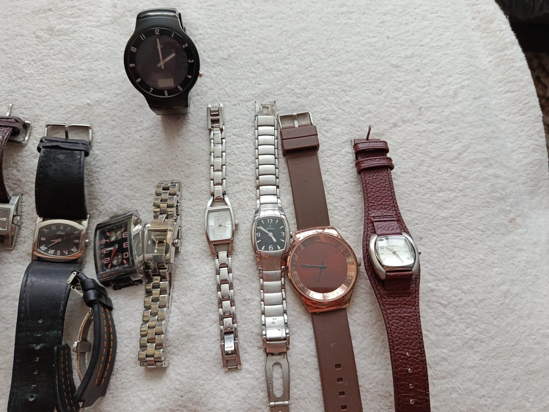 Armbänder & -reifen: diverse uhren – Gebraucht aus Bürglen UR von Amazon1