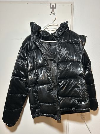 Trapstar Puffer Jacke schwarz glänzend guter Zustand