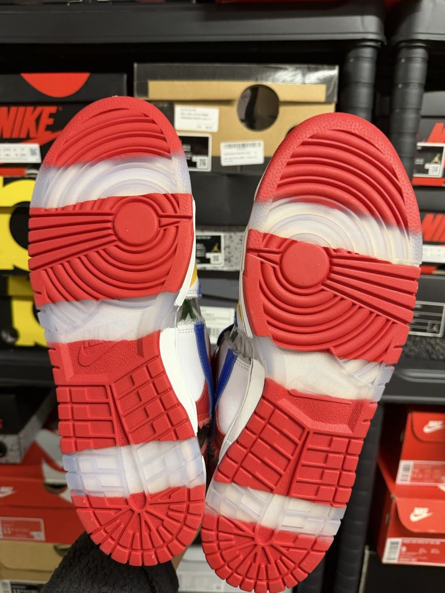 Nike Scarpe da uomo: Nike SB Dunk Low Sandy Bodecker (2022) – Nuovo e nell'imballaggio originale da St-Légier-La Chiésaz venduto da Swoosh. 4