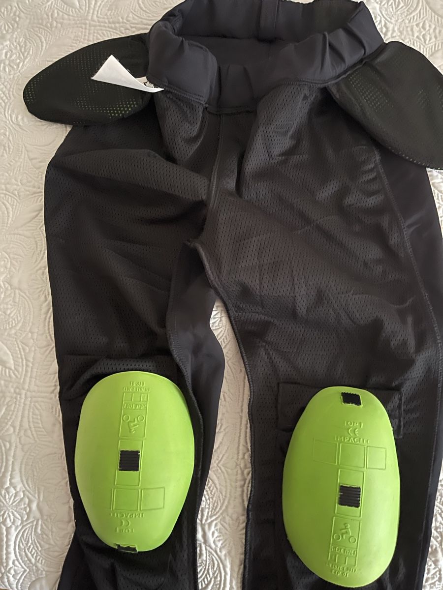 Pantaloni: MOTORRADHOSE  SPRING – Usato da Zofingen venduto da duke019 4