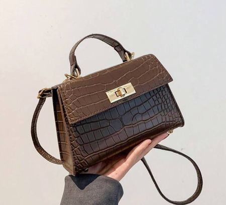 Sac à main en croco marron