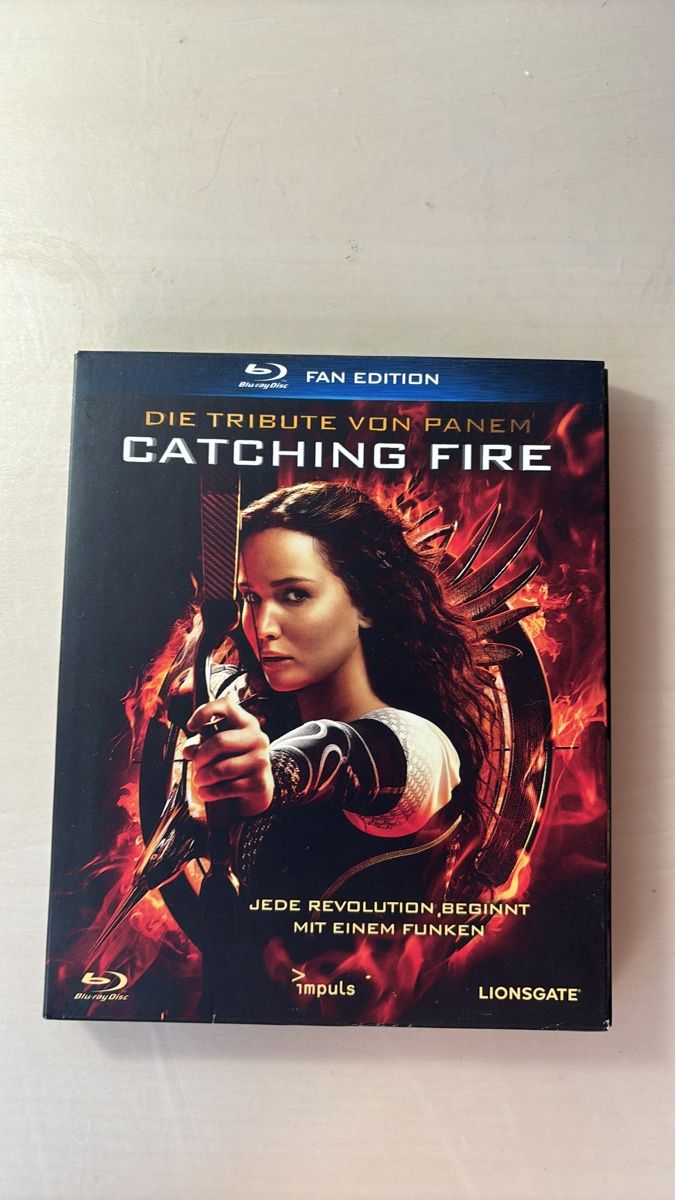 Tutti i DVDs: Die Tribute von Panem - Catching Fire, Fan Edition – Usato da Ruswil venduto da Slivio_
