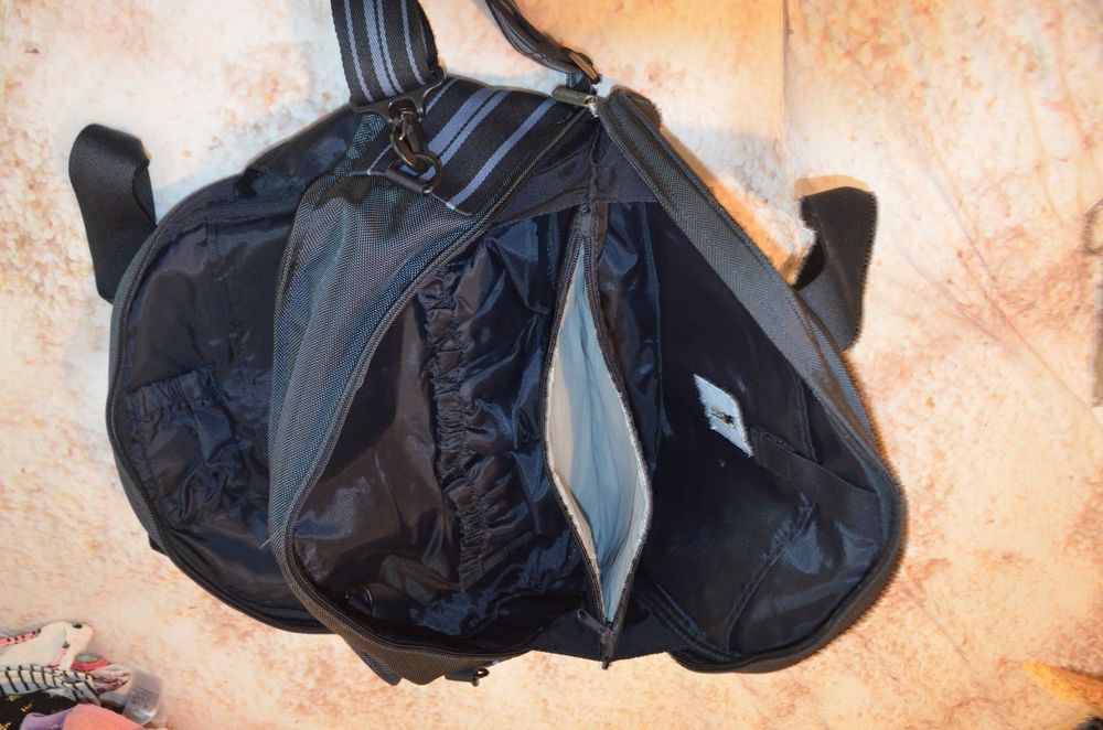 Borse da donna: TASCHE – Usato da Chiasso venduto da Dolly015 2
