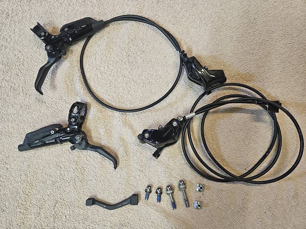 Ersatzteile: SRAM Code RSC Bremsanlage vorne & hinten – Gebraucht aus Malans SG von Dontomy 3