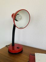 Lampe vintage laquée rouge, bel objet