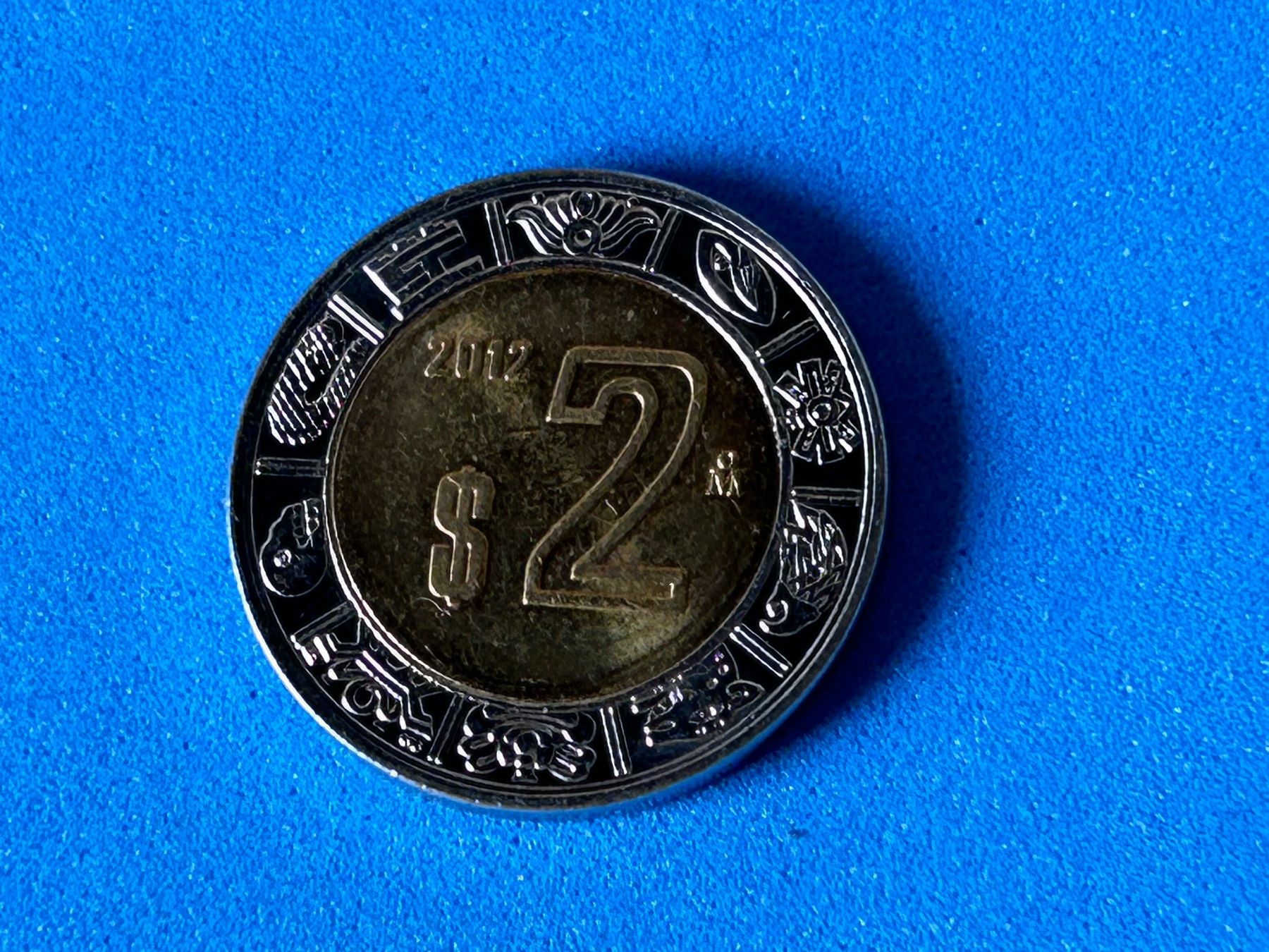 Toutes les monnaies: Mexico - 2 Pesos 2012 – D'occasion à Corcelles NE par AJKader 4