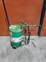 Ölpumpe für 50 Liter Ölfass Garagen oder Werkstatt