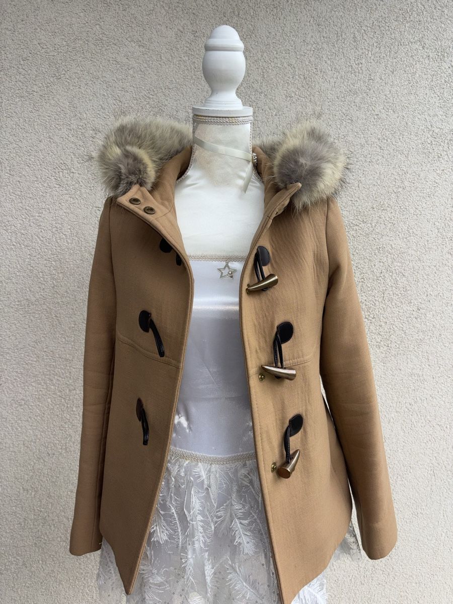 Cappotti: Duffle coat Michael Kors – Usato da Carouge GE venduto da lia_t7zd 1