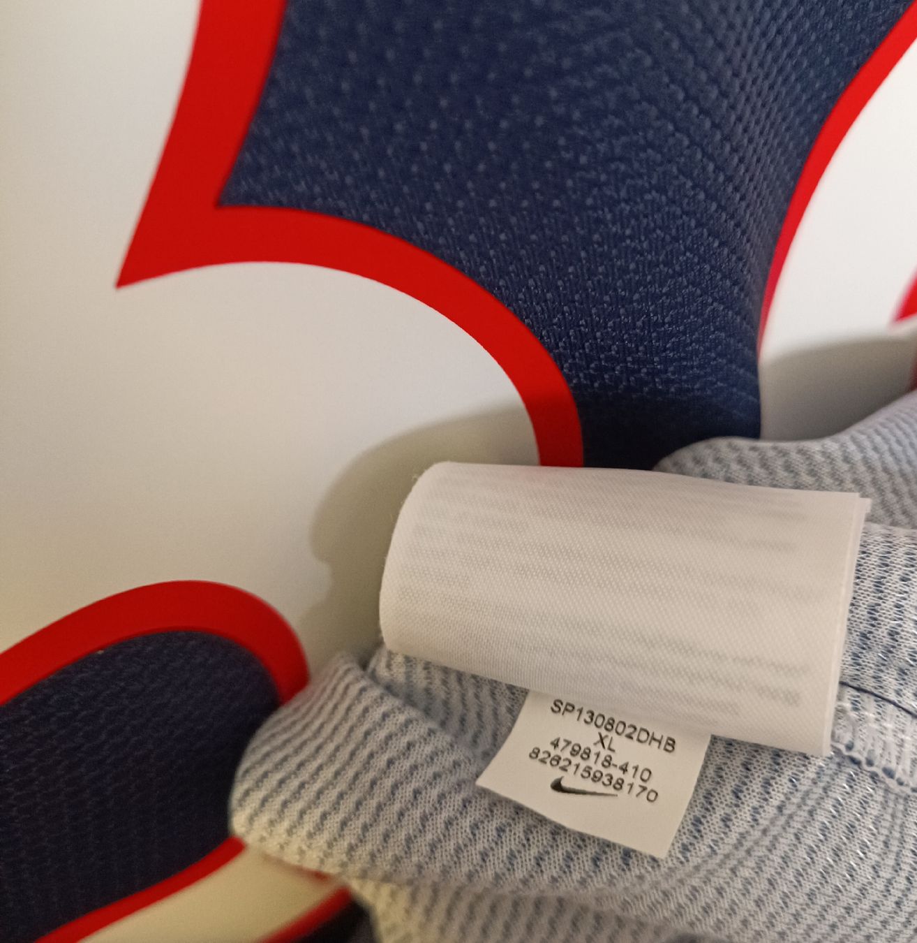 Nike Canottiere & Pantaloni: BECKHAM #32 Original PSG 2012-13 Home Trikot – Usato da St-Léonard venduto da SwissDealsJersey 9