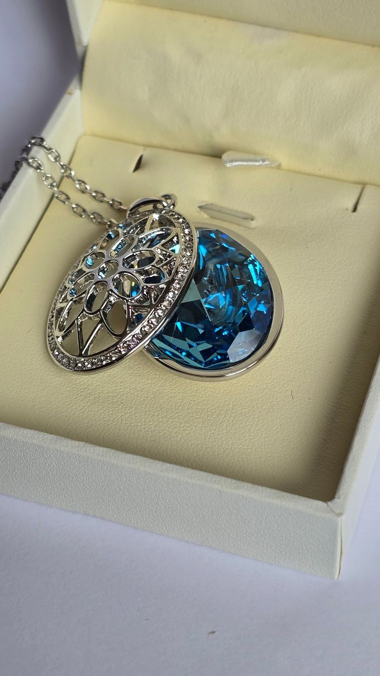 Altri gioielli: Halskette Atlantis Collier mit Swarovski Element – Usato da Zürich venduto da Konrad47