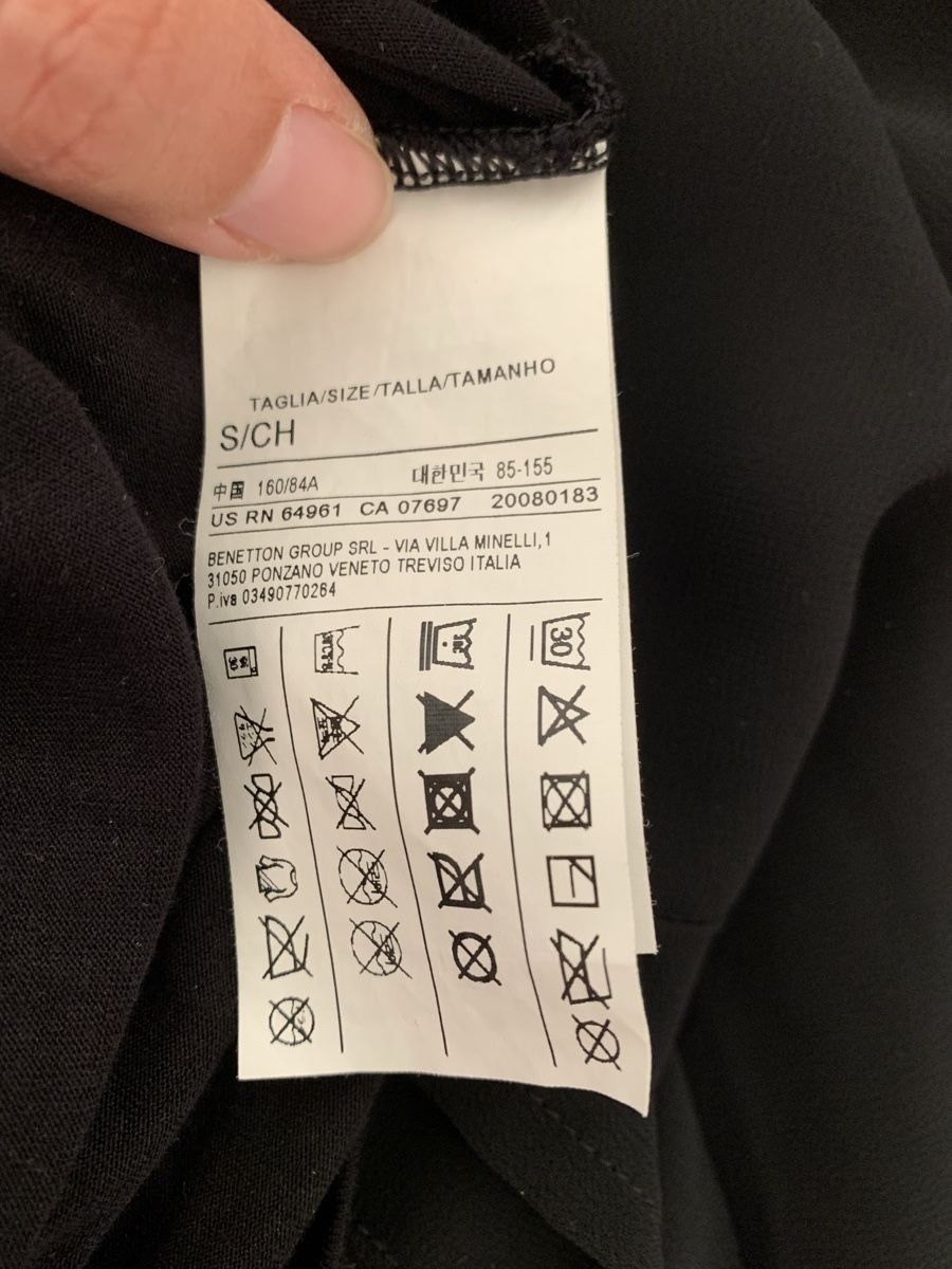 Benetton Camicette: Bluse schwarz – Usato da Affoltern am Albis venduto da Monica32 4