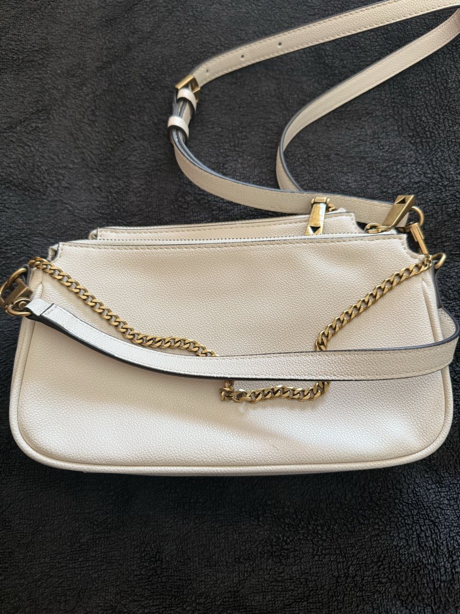 Guess Borse da donna: Sac Guess Élégant Couleur Crème – Usato da Monthey venduto da Joseph-29 2