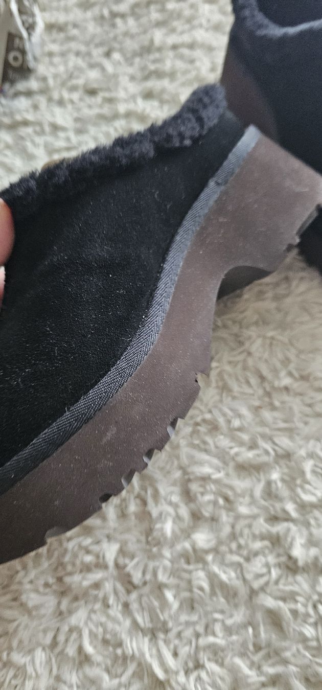 Ugg Scarpe da donna: UGG Damen Schuh Schwarz Gr. 40  – Nuovo e nell'imballaggio originale da Riedikon venduto da Winter21. 1