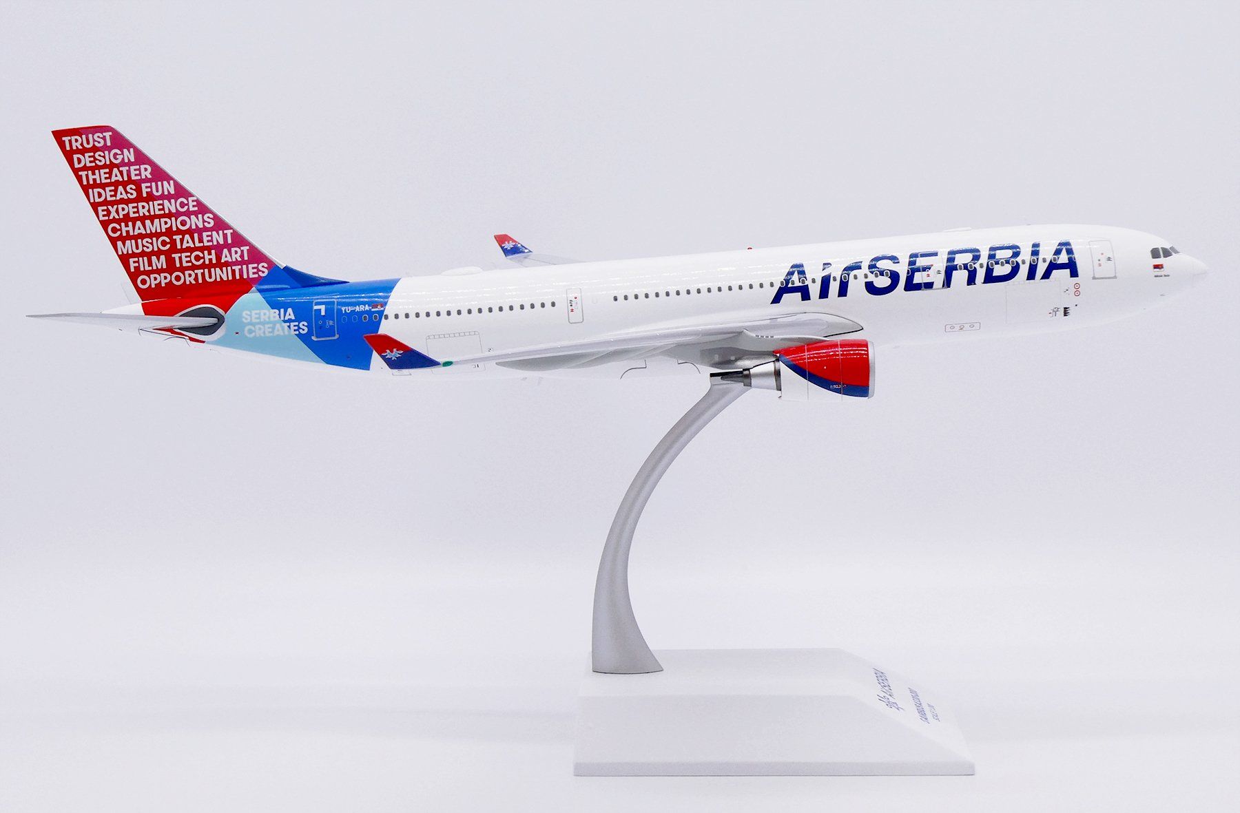 Airbus Kit di modellismo & Modellini statici: A330-200 AIR SERBIA – Nuovo e nell'imballaggio originale da Morges venduto da iljamuromez 3