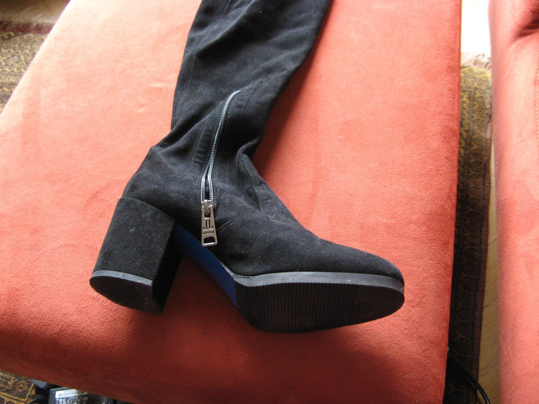 Damenschuhe: Overknee Stiefel Gr. 40 Loriblu – Gebraucht aus Zürich von apil 5
