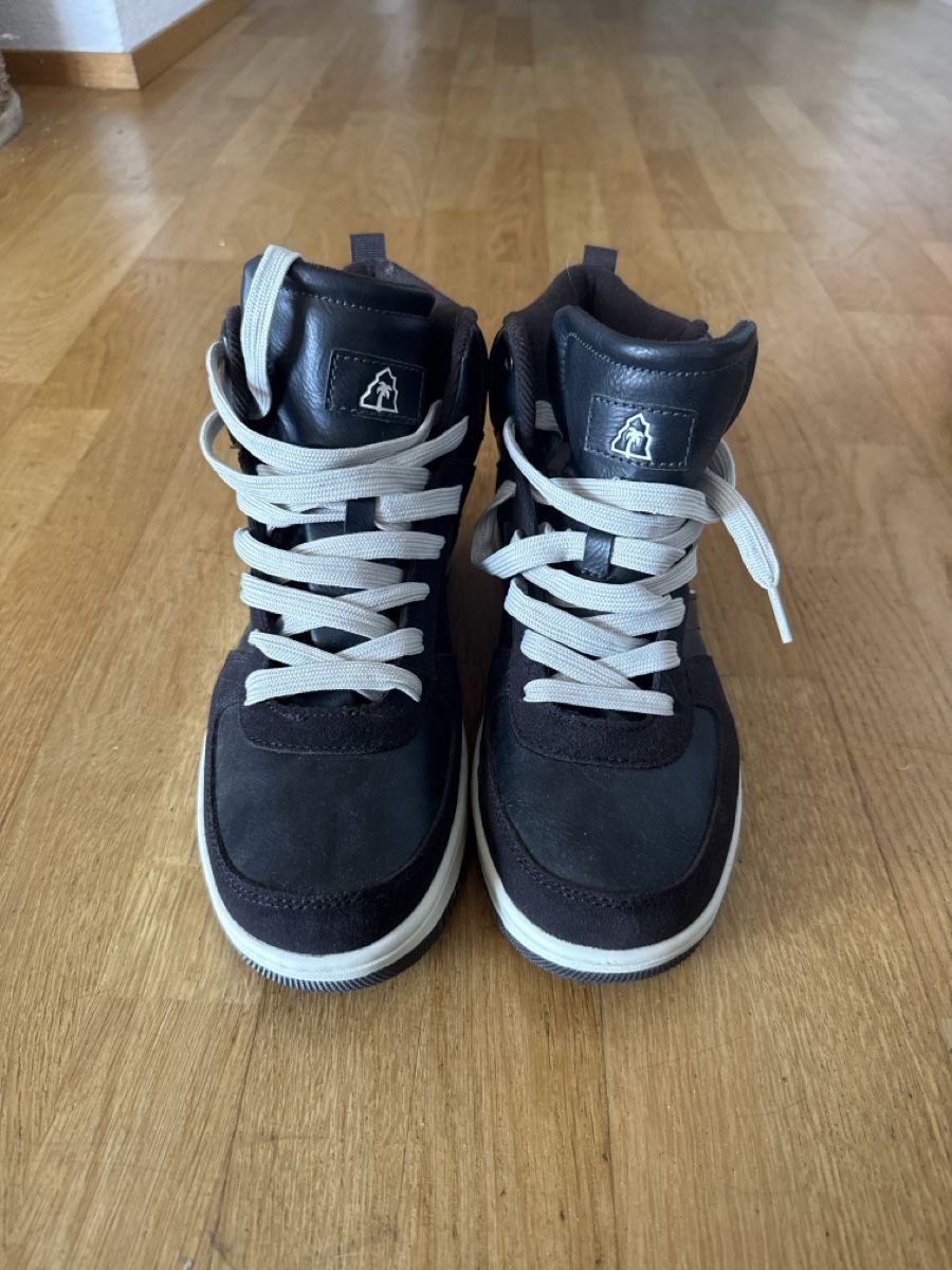Scarpe da uomo: Beach Mountain Schuhe – Nuovo (secondo la descrizione) da Amriswil venduto da cor_gpw9