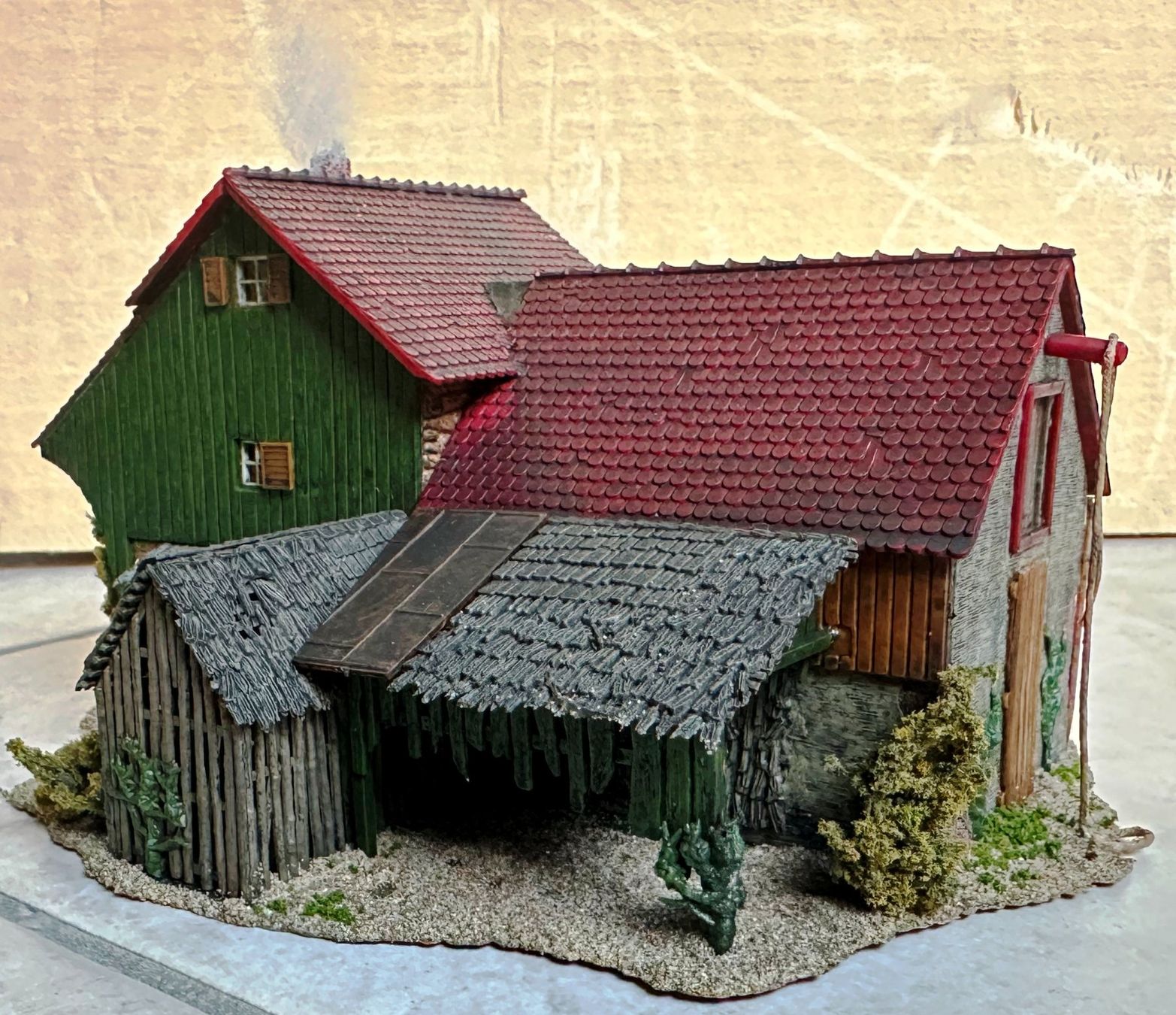 Faller Modellini di ferrovie: Bauernhof mit Stall - Spur HO! – Nuovo e nell'imballaggio originale da Steffisburg venduto da Calceolaria 4