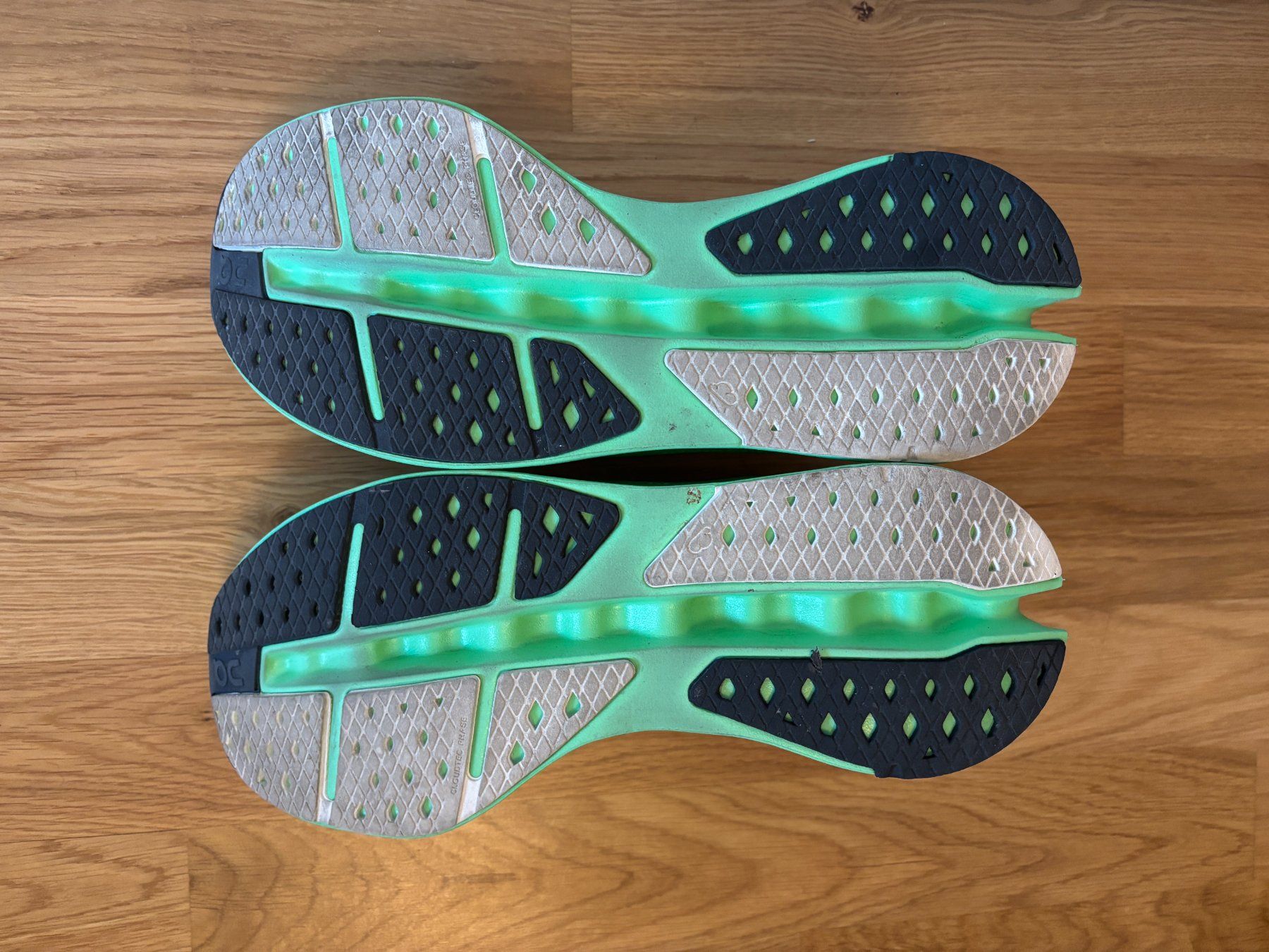 On Chaussures hommes: On Running Cloudsurfer Max Size 44 – Neuf (Voir description) à Genève par mic_rk8v 4