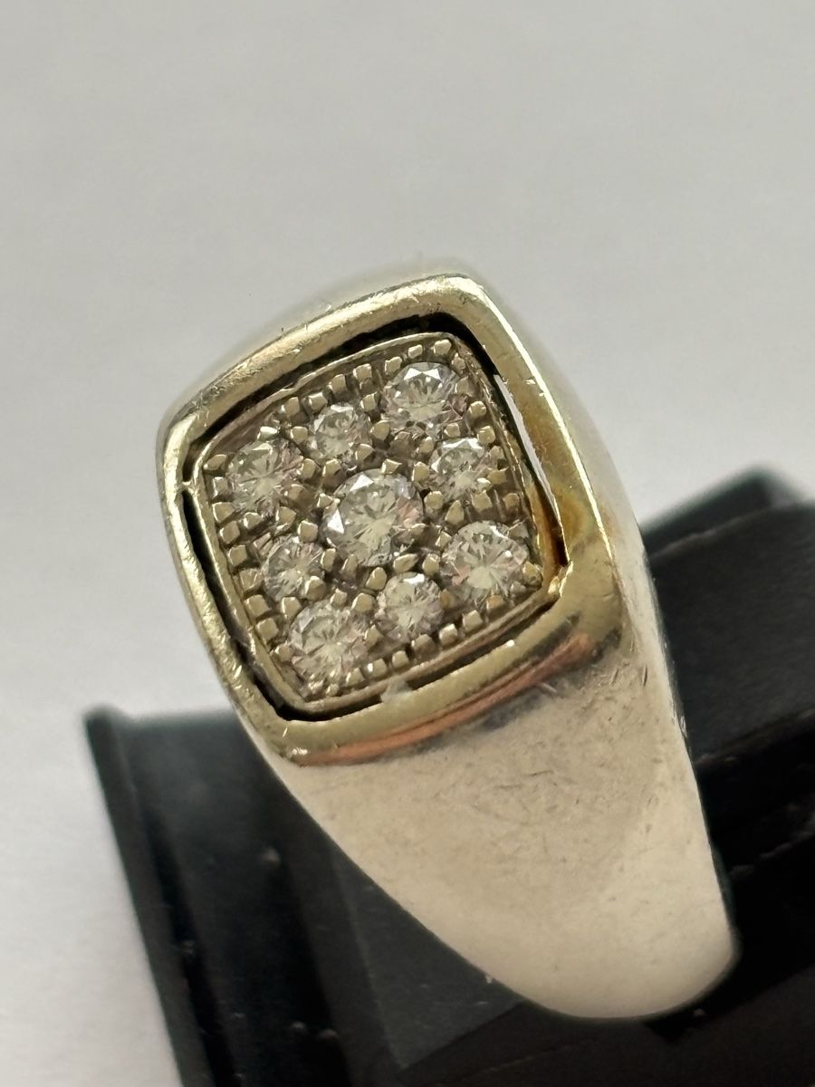 Anelli: Ring Weissgold /Diamanten 18 Karat – Usato da Langnau am Albis venduto da flusspflege