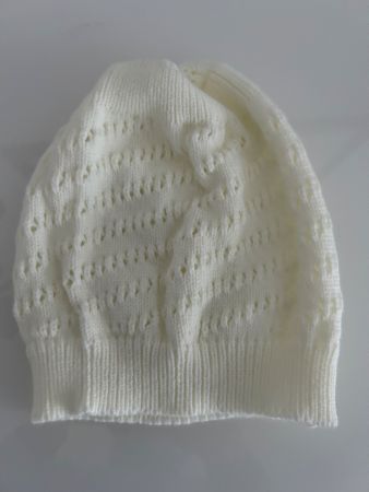 Weisse Strickmütze Beanie Lochmuster Neu