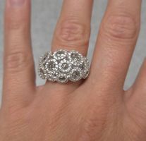 Schöner Silber Ring mit Zirkonia