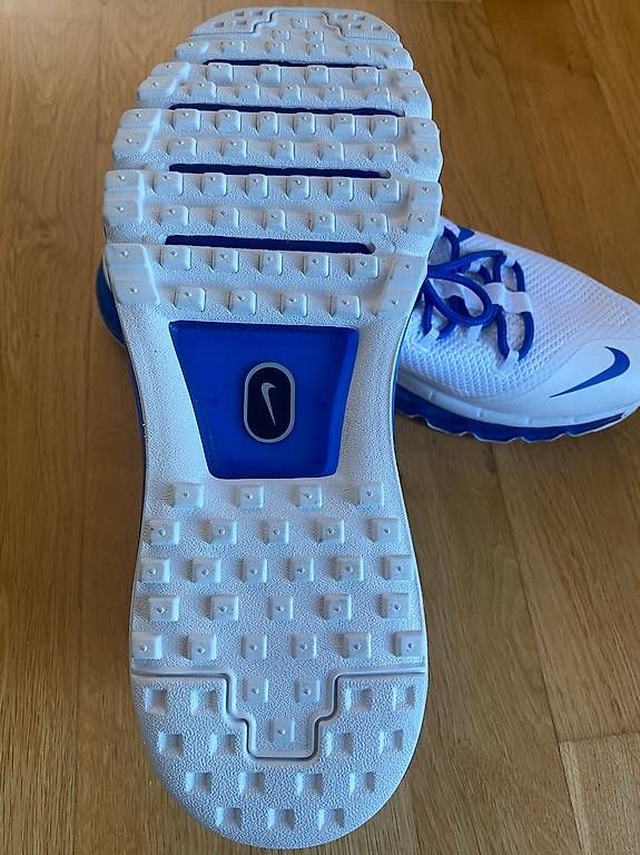 Herrenschuhe: NIKE AIR – Neu und originalverpackt aus Aarau Rohr von Sergiomendez 2
