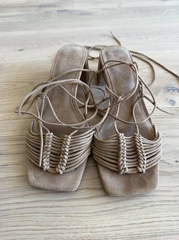 Damenschuhe: Zara Sandalen Größe 41 – Gebraucht aus Abtwil SG von abtwilsg 2
