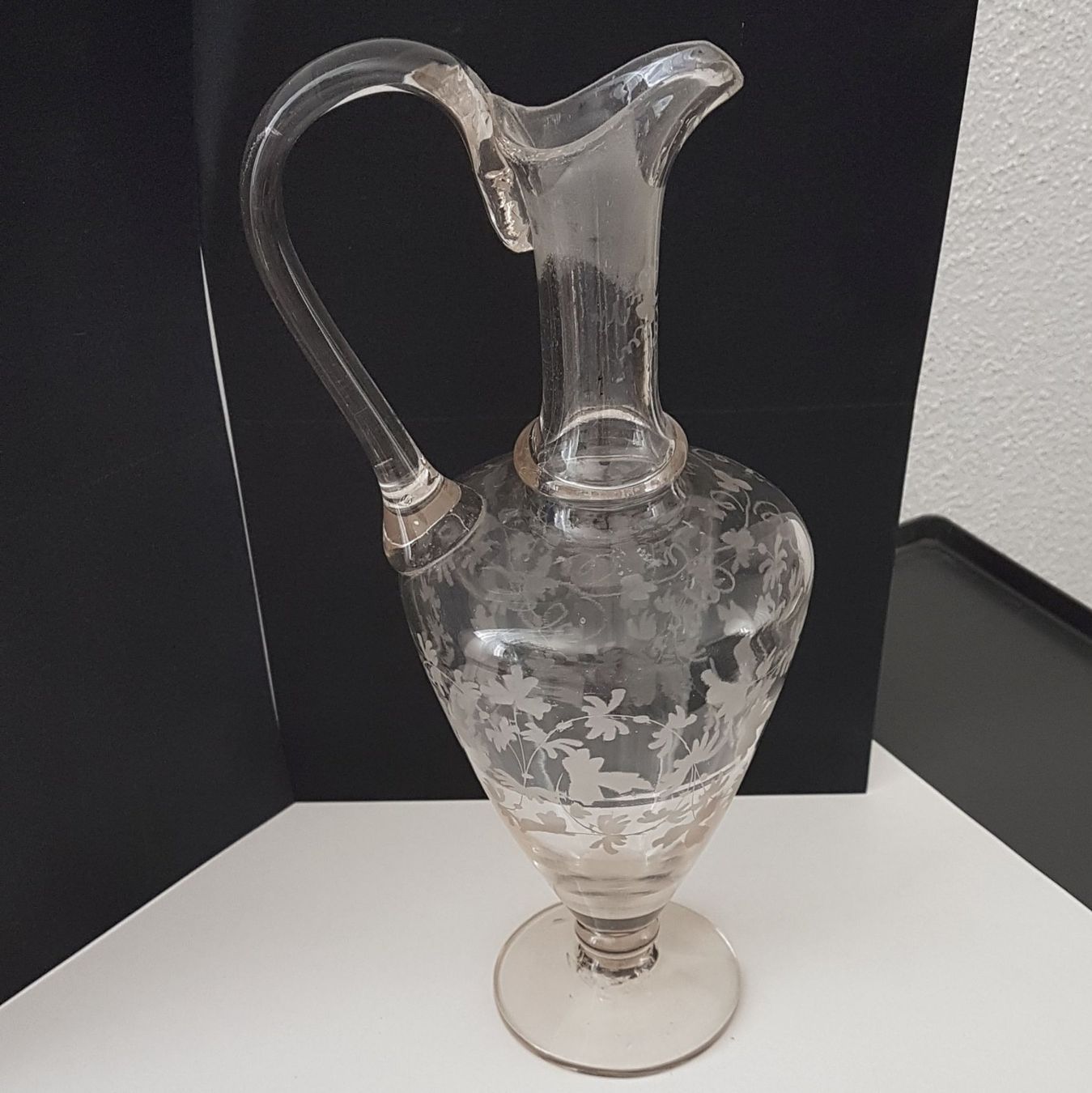 Carafes: Antike Karaffe graviert Glas – D'occasion à Kaltbrunn par Condor2 3
