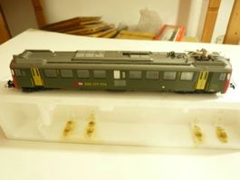 LIMA H0 DC RBe 4/4 TRIEBWAGEN MIT ROTEN KÖPFEN GUTER ZUSTAND