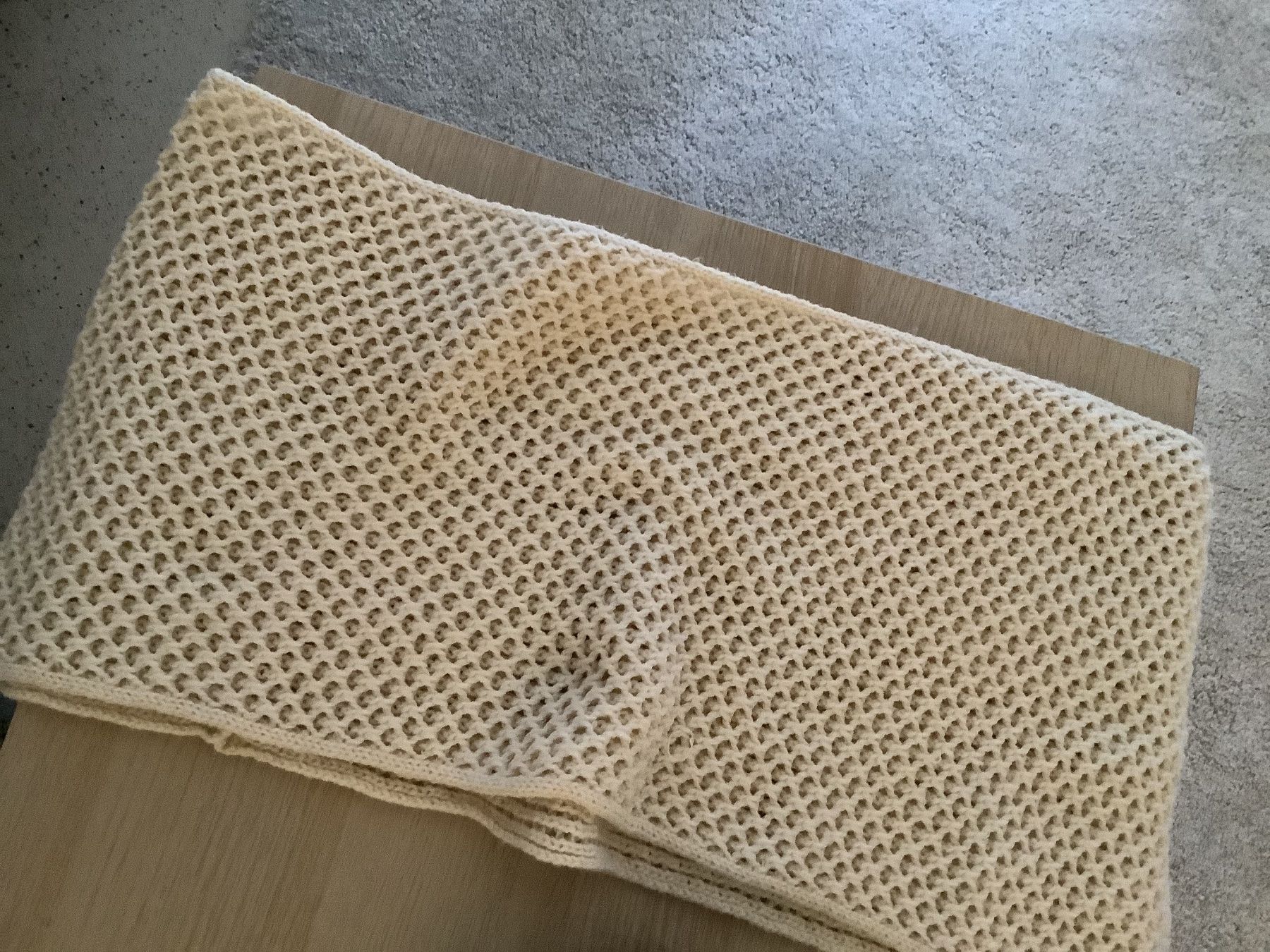 Foulards, Tücher & Schals: White / beige scarf for woman – Gebraucht aus Zürich von eli_685m 2