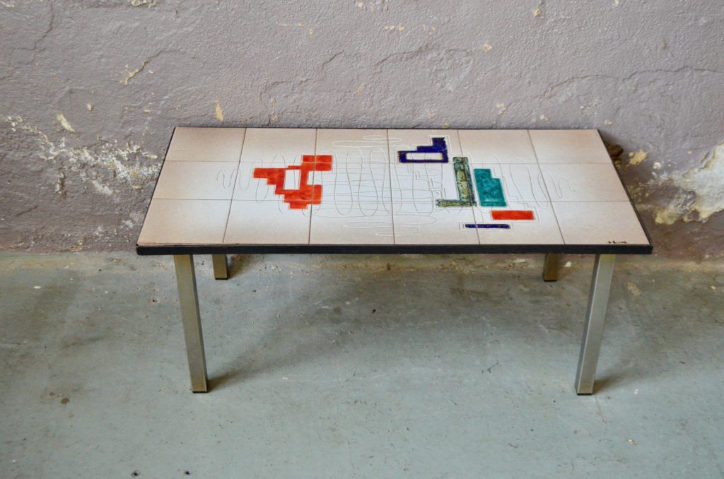 Tavoli: Table basse en céramique au décor abstrait multicolore – Usato da COLMAR venduto da Sophiebellelurette 9