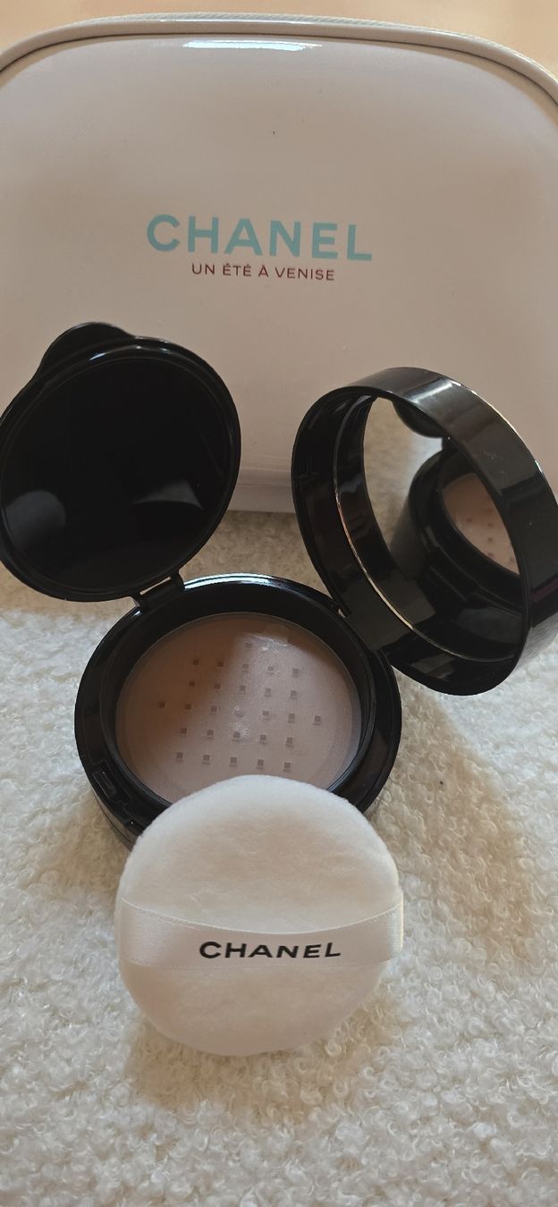 Chanel Make-up: poudre universelle libre Chanel 152 intense  – Neu und originalverpackt aus Martigny von zin_y9tt 1