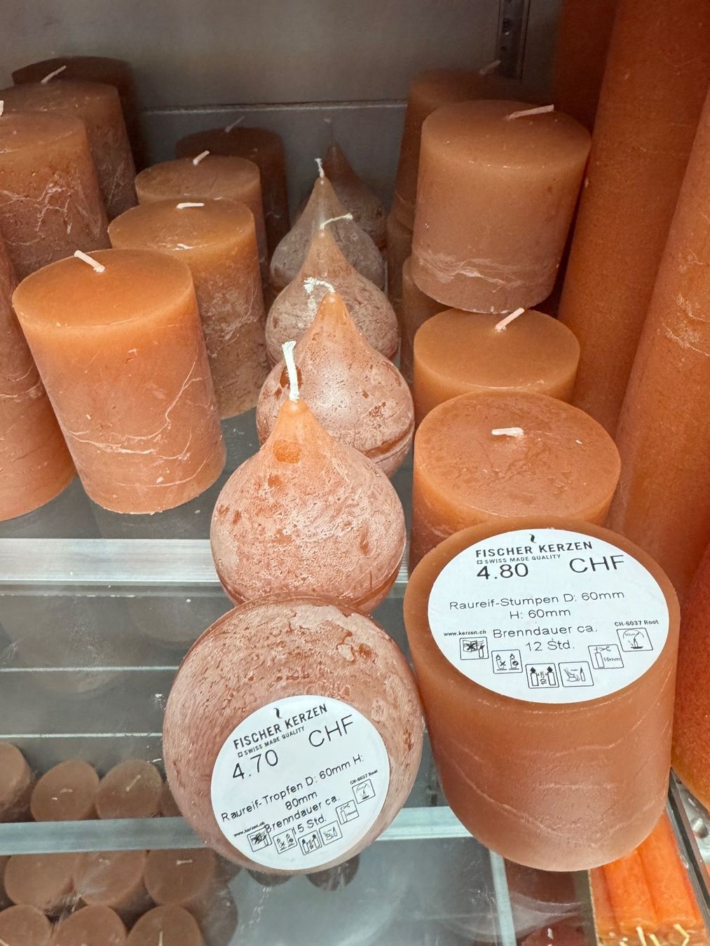 Candele: 082 Posten Raureif Kerzen hellbraun aus Liquidation – Nuovo (secondo la descrizione) da Derendingen venduto da Meisterstuecke 9