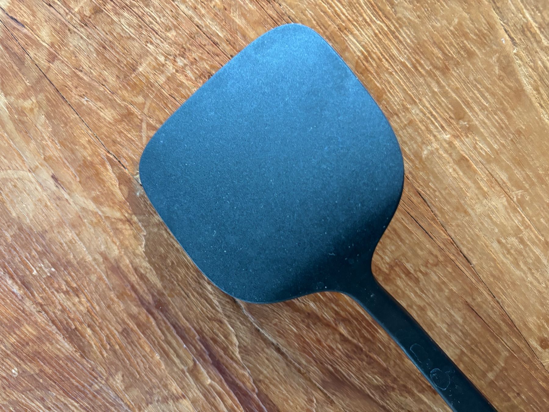 Elettrodomestici da cucina: Schwarzer Pfannenwender - gebraucht – Usato da Stadel venduto da Chanel_5 1