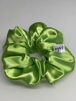 Handgemachter Scrunchie Grün – Satin Look