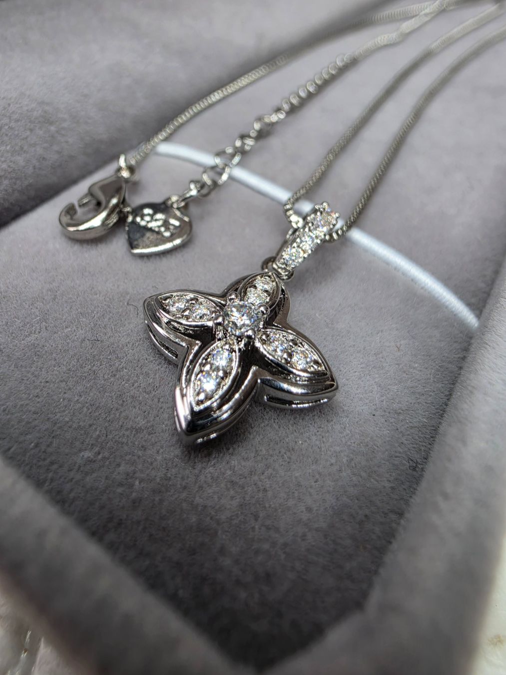 Catenine: Collier avec diamants de moissanite certifié GRA – Nuovo e nell'imballaggio originale da Reconvilier venduto da Tsma67 8