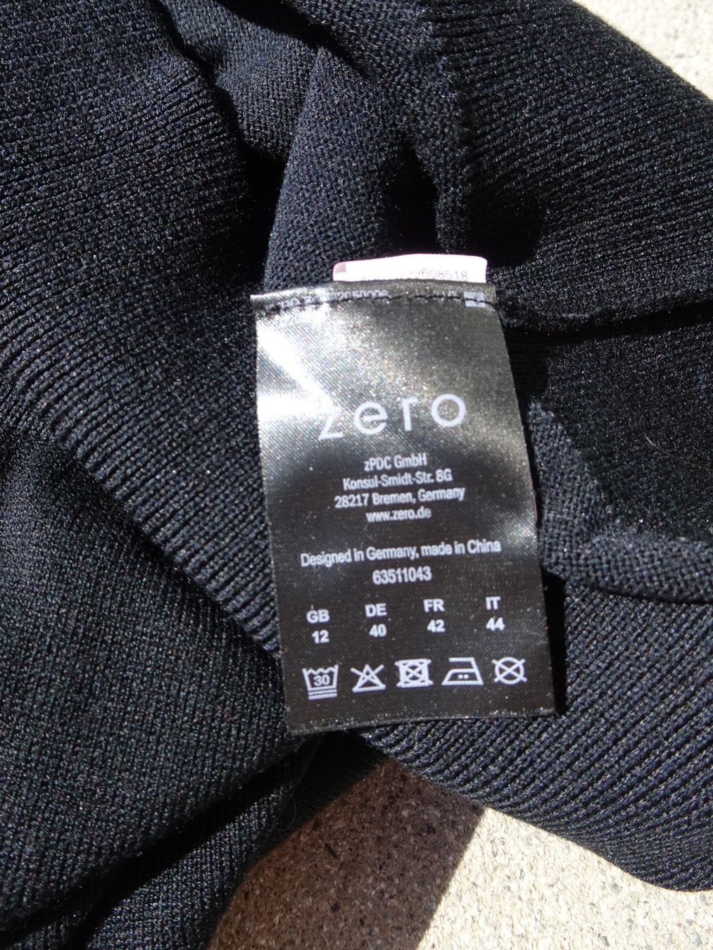 Maglioni & Felpe: Pullover schwarz Gr 40 Zero dünn Strickpullover – Usato da Winterthur venduto da blumeblau77 5