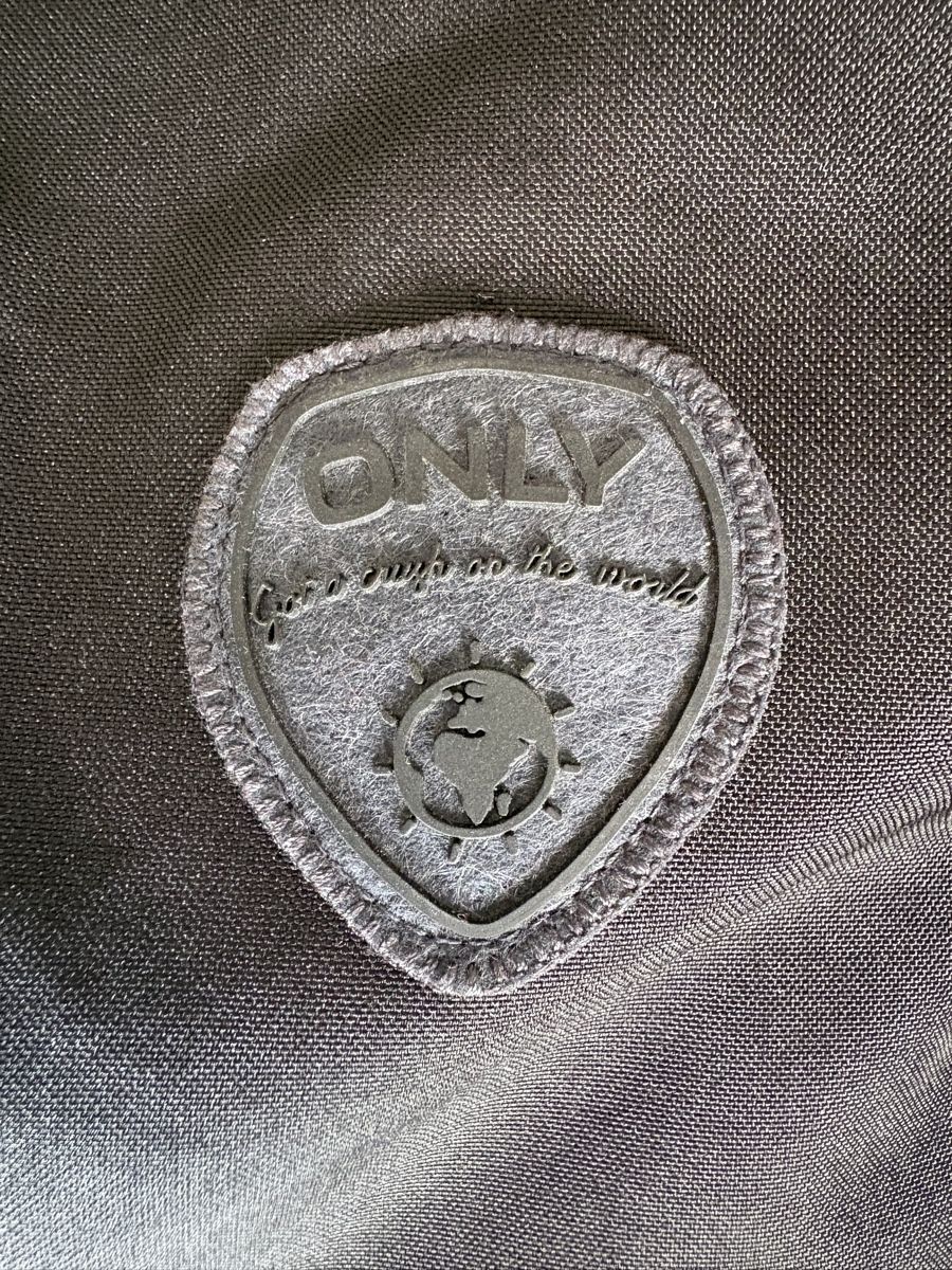 Only Giacche: Only Winterparka – Usato da Langnau i. E. venduto da Marcos3550 5