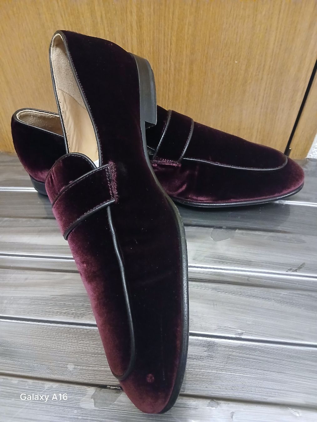 Scarpe da uomo: Mocassins en velours italien – Usato da Genève venduto da Martinbng 5