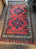 Orientteppich Rot mit Mustern guter Zustand